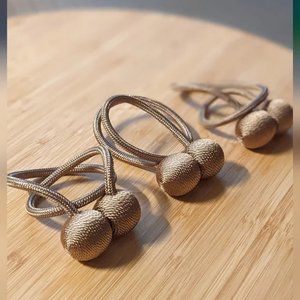 Magnetic Curtain Clasps, Beige (3)